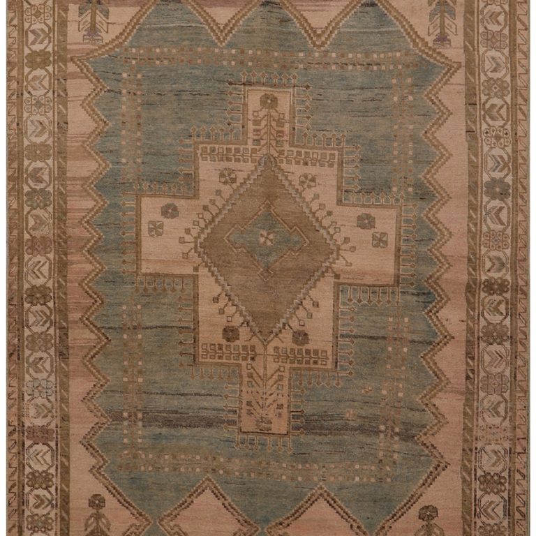 51471 Semi-Antique Persian Rug