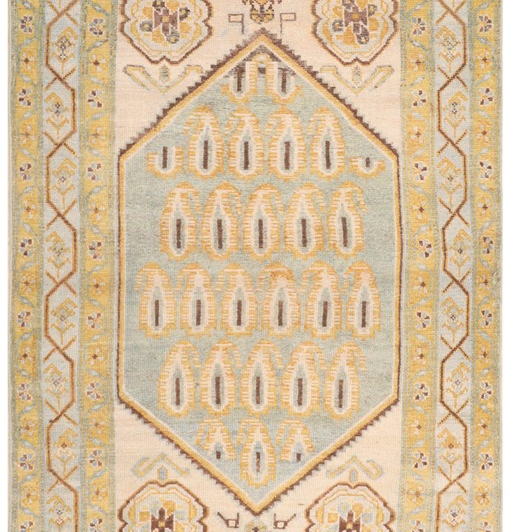 52342 Semi-Antique Persian Rug