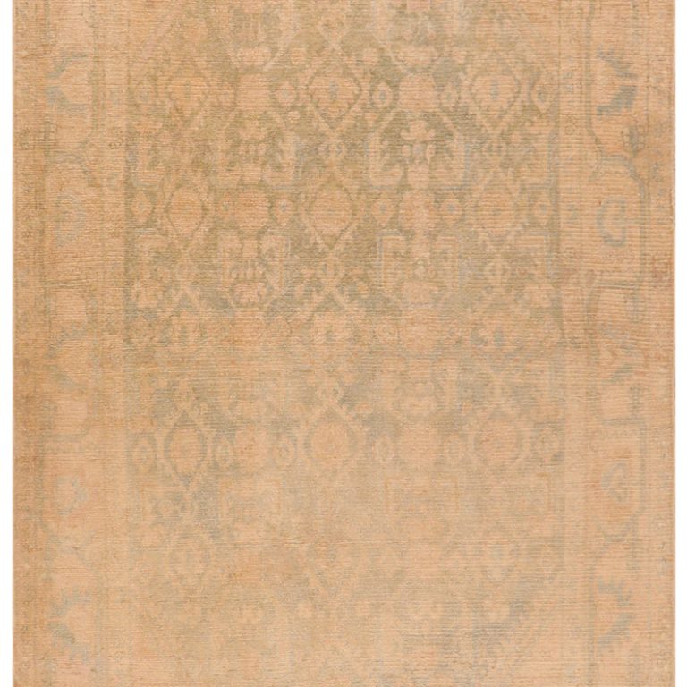 53080 Antique Persian Rug