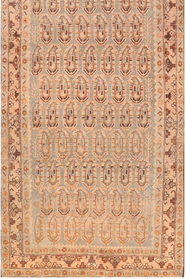 53083 Semi-Antique Persian Rug